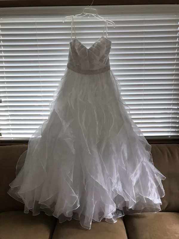 Sean Couture Wedding  Dress  New Never Worn With Tags for 