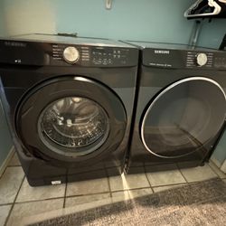 Samsung Washer And Dryer set