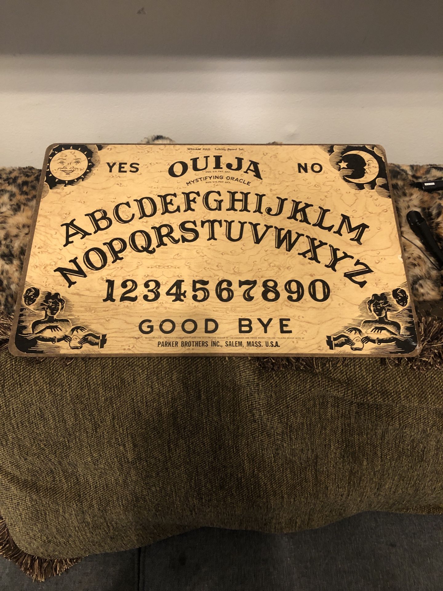 Spirit Ouija Board With Oracle 