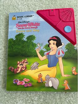 Vintage 1994 Disney Snow White Dance & Sing Magic Corner Golden Sound Book WORKS