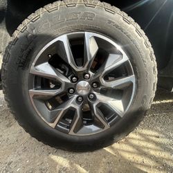 23 Silverado Wheel Set 