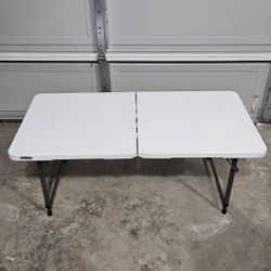 KIDS LIFETIME FOLDING TABLE 24W X 48L X 19H
