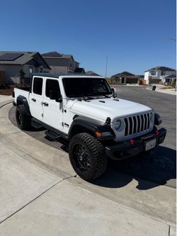 2020 Jeep Gladiator