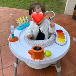 Skip Hop Activity Table with 3 Chairs