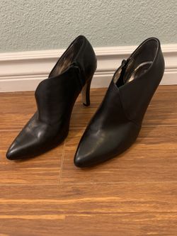 Steve Madden Pointed Toe Black Ankle Heel Booties 8.5