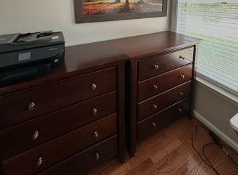 2x Wooden Dressers
