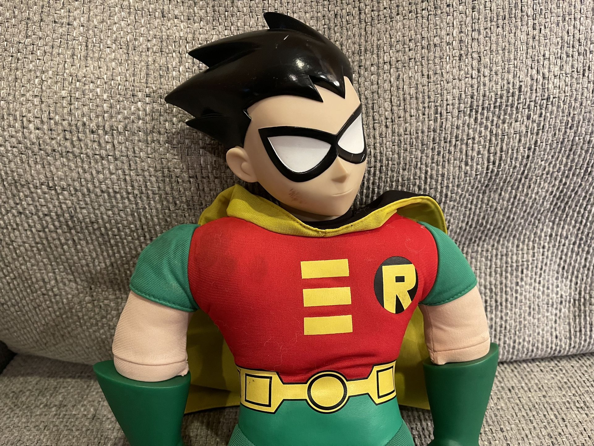 Bandai Teen Titans Action Buddy Robin Plush Talking 21” 2004 Stuffed Figure  for Sale in Fresno, CA - OfferUp