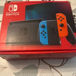 Nintendo Switch 