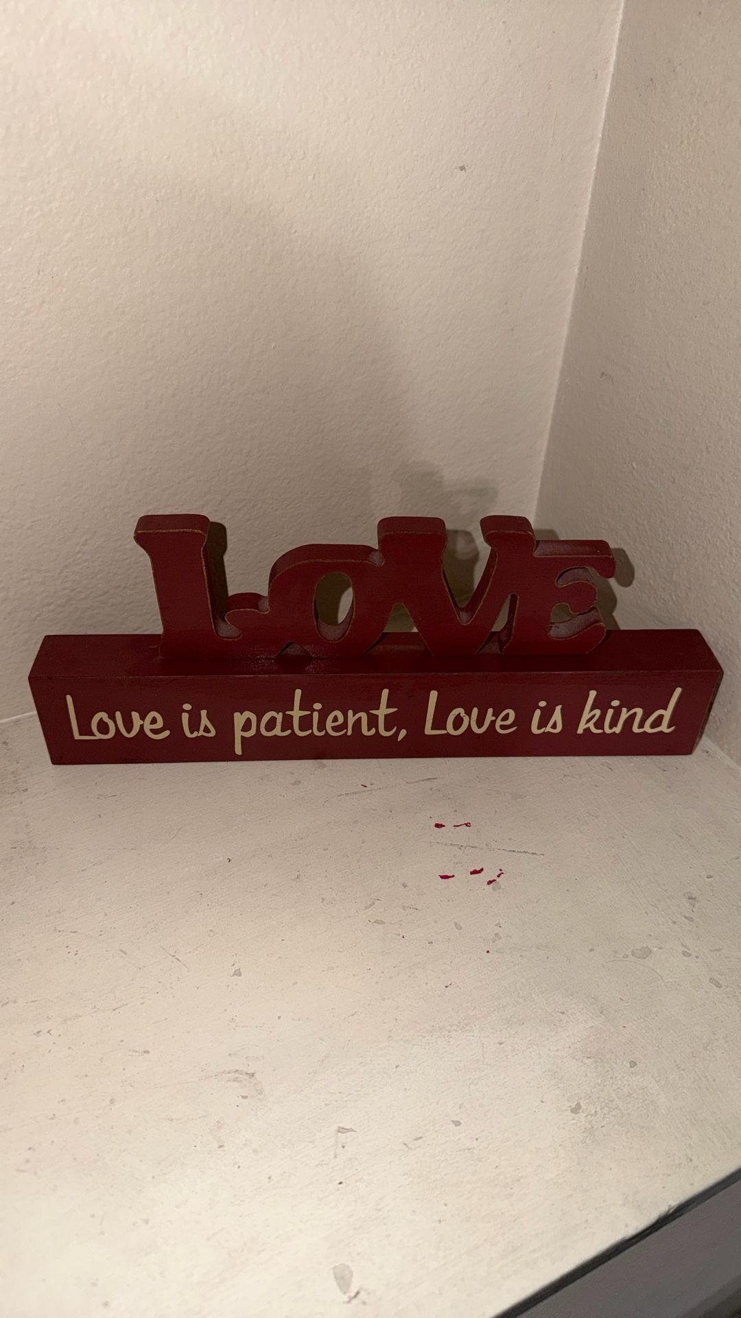 Decorative Sign - Love Is Patient, Love Is Kind
