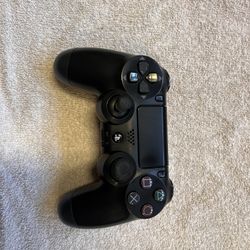 PS4 Controller- Fully Tested and Cleaned 