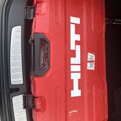 HILTI SMALL DD150 CORE DRILL