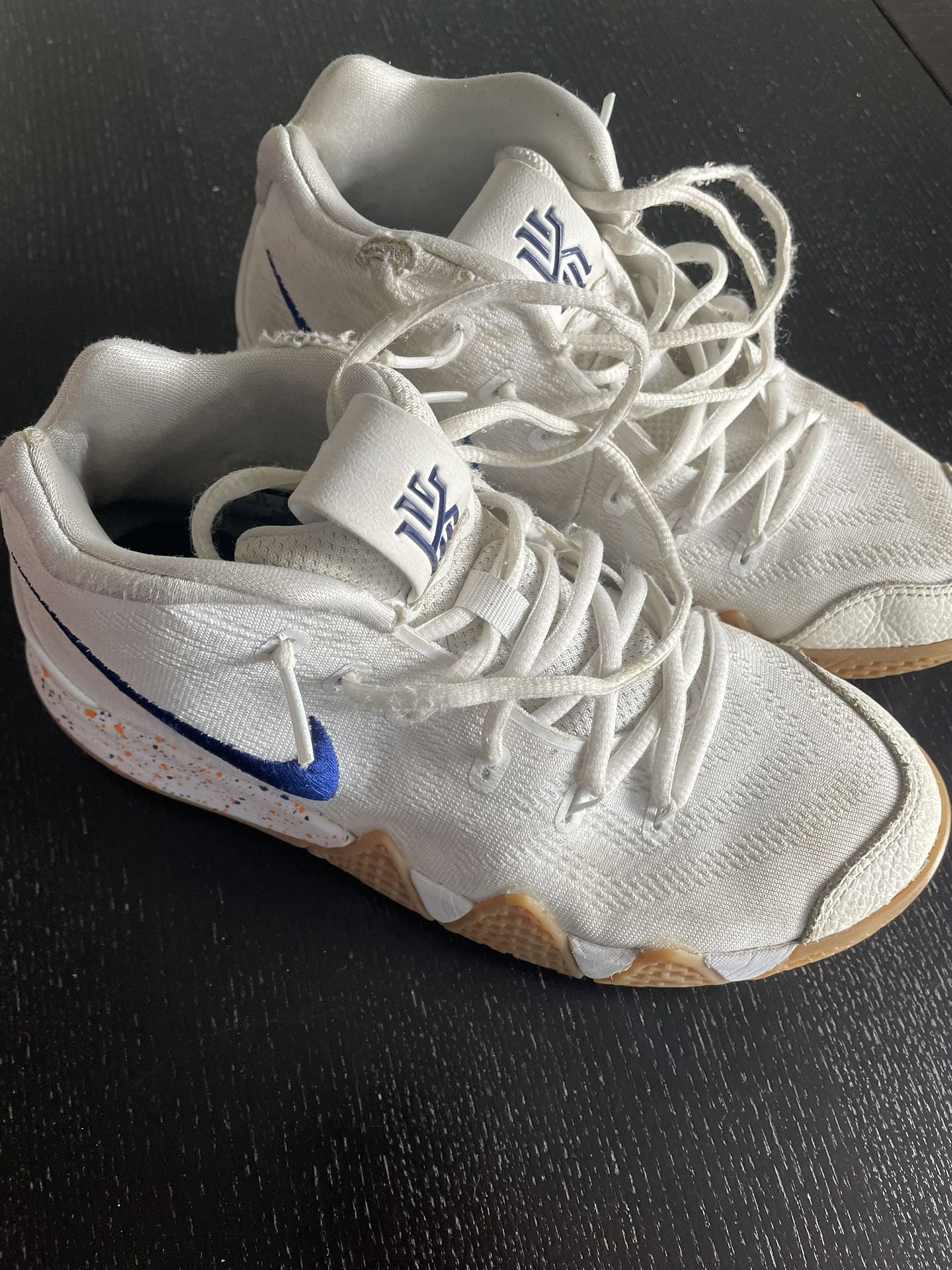 Nike Kyrie 5Y