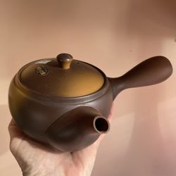 Japanese Tokoname Kyusu Teapot  Brown Clay Right Handed. Vintage