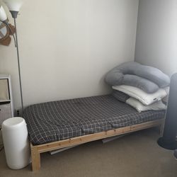 Twin Bed 