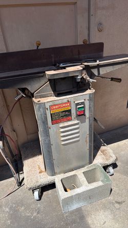Craftsman 1 hp jointer planer…. This is a good one