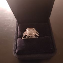 Sterling Silver Genuine Diamonds Ladies Ring