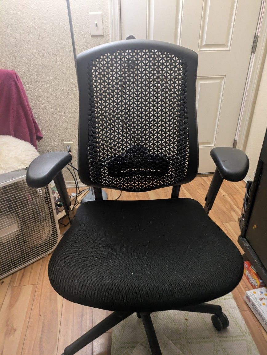 Office Chair And Desk