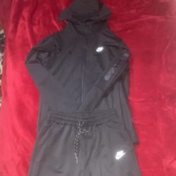 Nike Tech Black (comes With Pants)