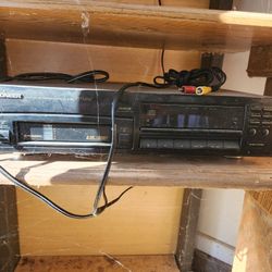 Pioneer PD-M552 Multi Play 6 Disc CD Changer

