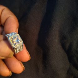 Silver Mossinate Ring.