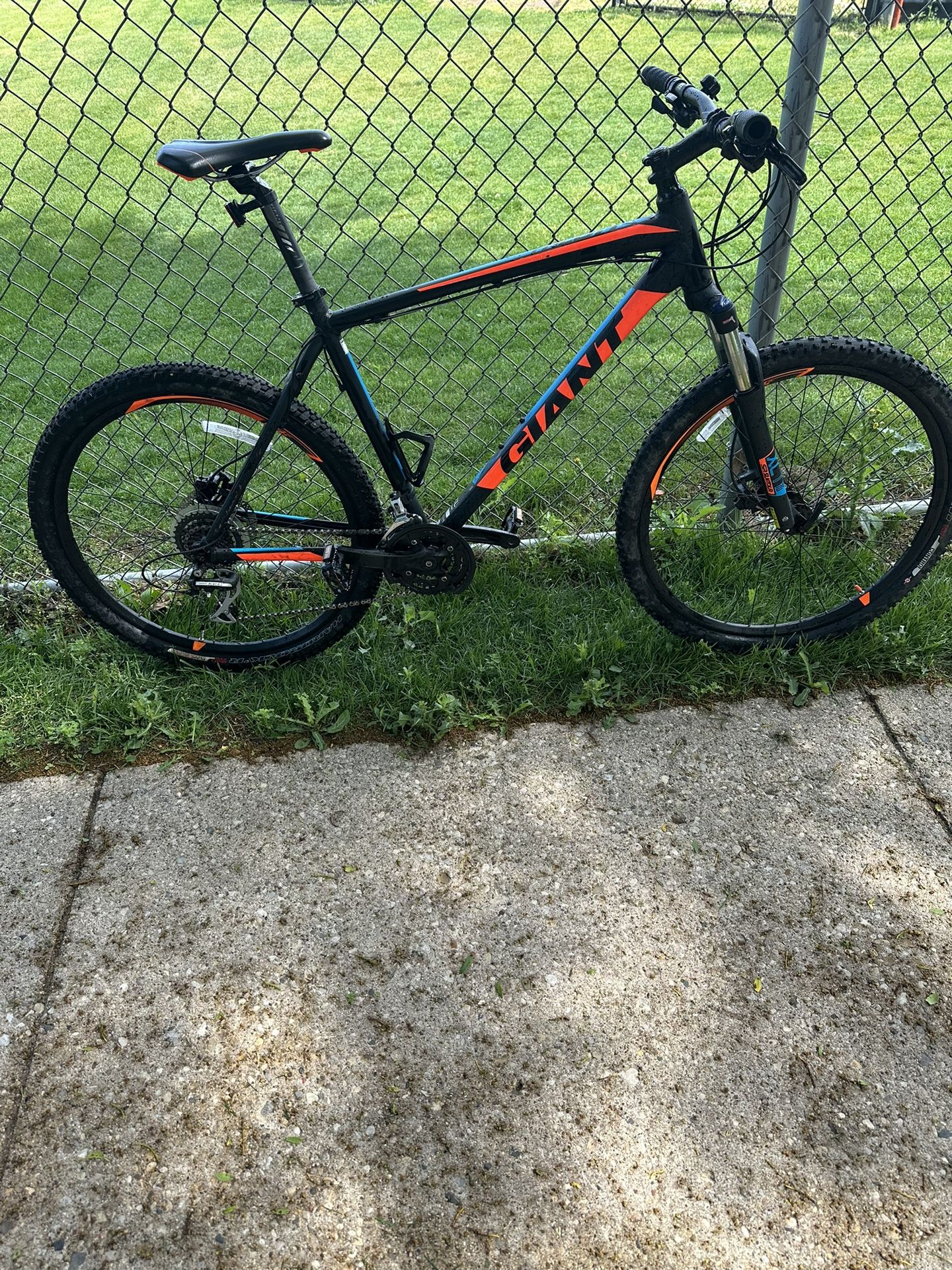 Giant Talon 3 Mountain Bike