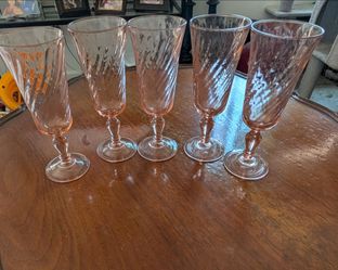 Pink Rosaline Swirl Stemmed Wine Glasses set of 5