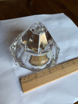 Glass paper weight