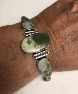 Free Shipping. Larsonite 925 Sterling Silver Bracelet 