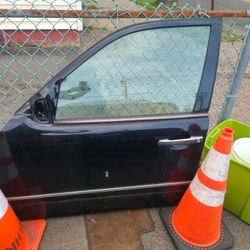 1998 Mercedes Benz  430 Front Driver Side Door Shell With Glass 