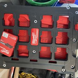 Milwaukee Pack out Mounting Plate 