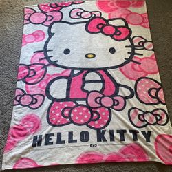 Hello kitty blanket 