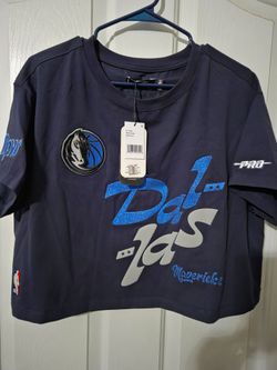 Dallas Mavericks Womens L Pro Standard Patched Crop Shirt