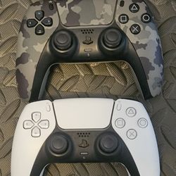 2 Ps5 Wireless Duel Sence Controllers