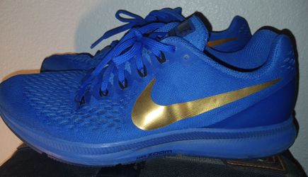 Nike Mens Air Zoom Pegasus Running Shoes Blue With Gold (Size 10W) $30
Worn a Few times Good Condition
 Pick up Mckinney