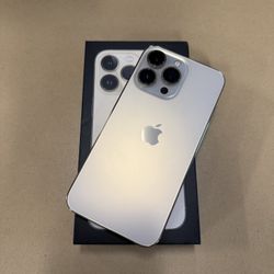 *PRISTINE* iPhone 13 Pro 256gb Gold