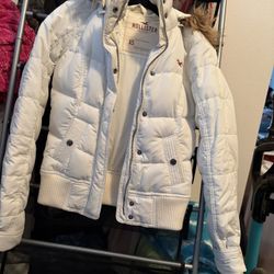 Hollister Extra Small Puffer Jacket