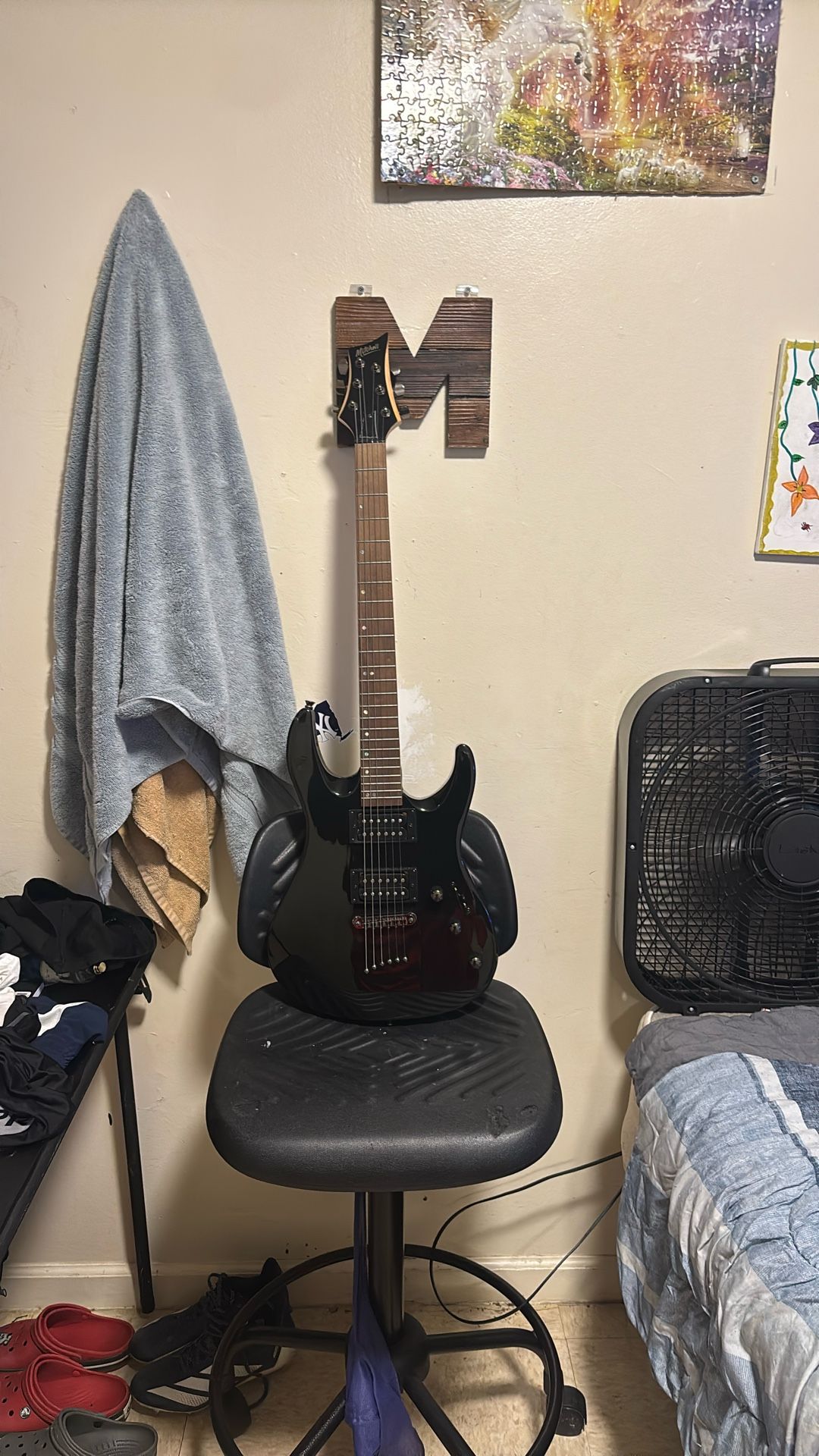 Electric Guitar (black)