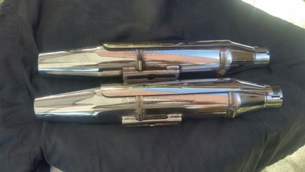 Harley Davidson mufflers