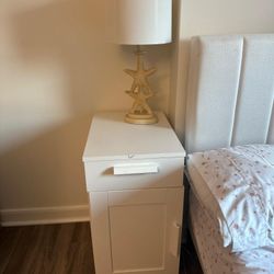 While Side Table With Wheels 