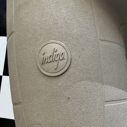 Igloo Dog House
