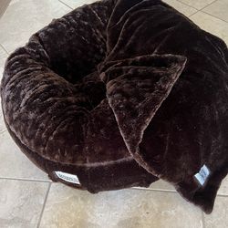 Plush dog bed by Animal Matters