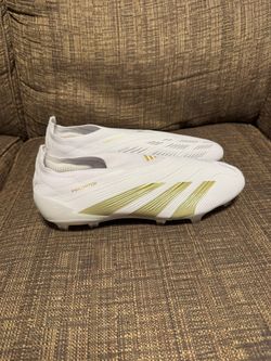 Adidas Predator Elite FG Laceless Soccer Cleats