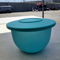 Tupperware Blue Storage Bowl 1.3L 