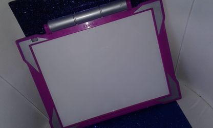 Crayons tracing board