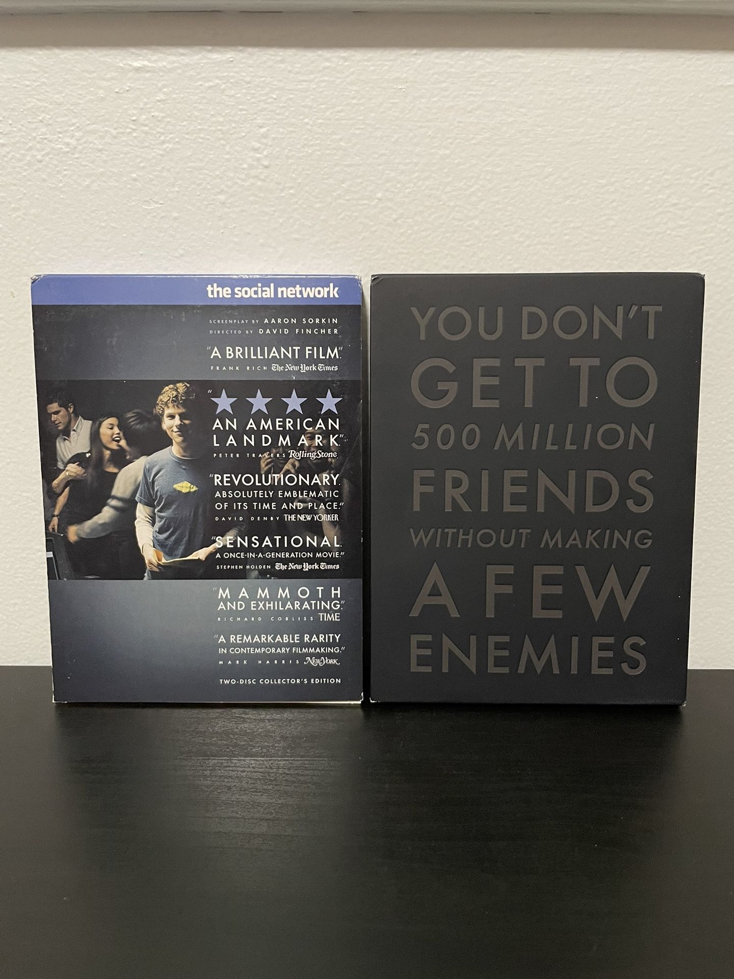 The Social Network DVD 2 Disc Collectors Edition w/ Slipcover Facebook 2010