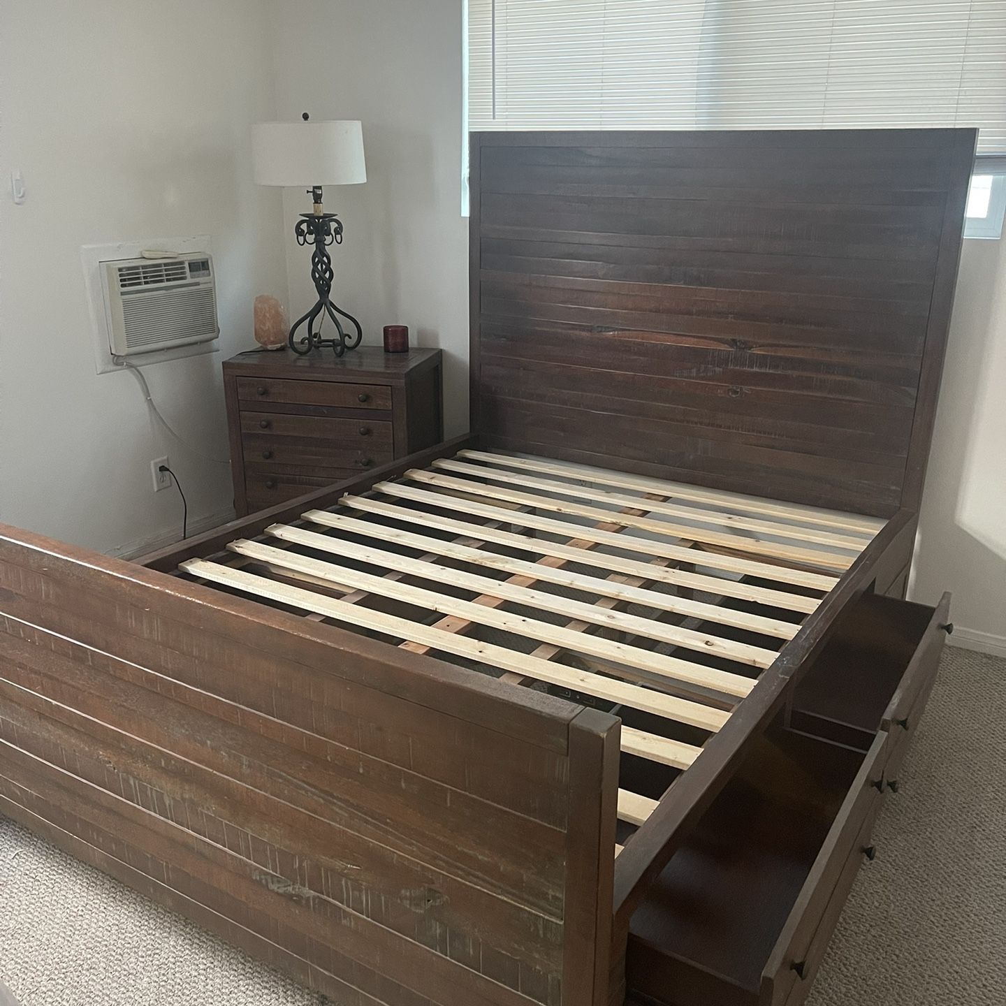 Queen 4 Drawer Bed Frame & Nightstand 