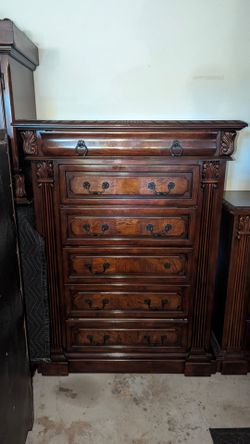 Garage/Estate Sale