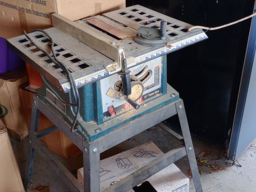 Ryobi 10" Table Saw