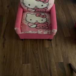 Hello Kitty Child’s Chair