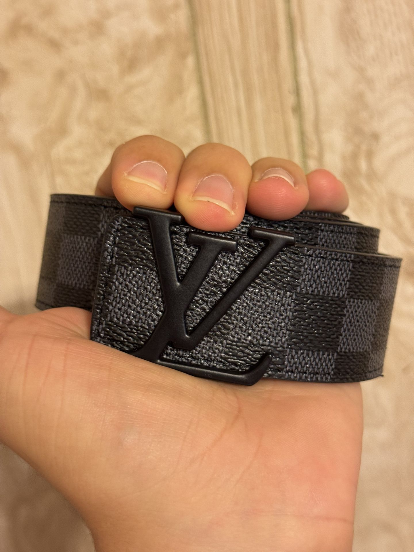 LV Louis Vuitton Monogram Belt Size 42 Fits Like 34W Brand New